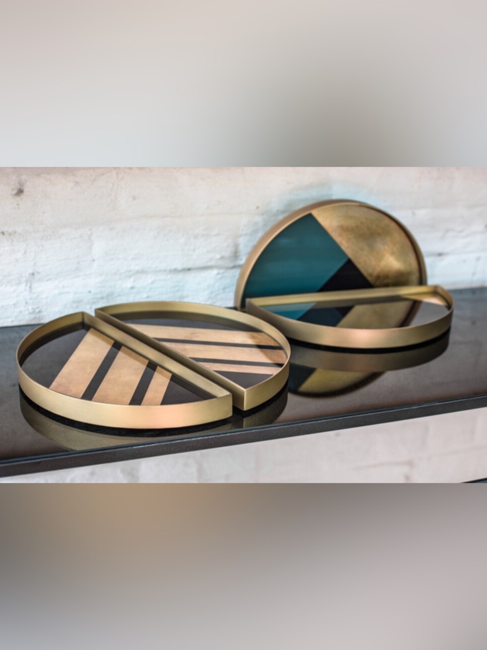 Ethnicraft Notre Monde Round Glass Tray - Picture 3 of 10